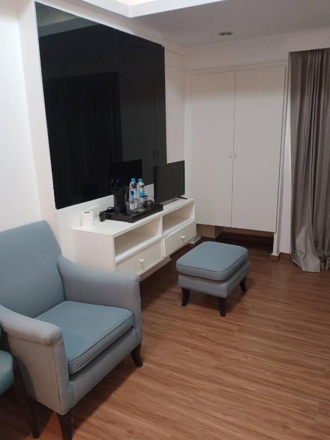 Royal Garden Home Hotel Bangkok Kültér fotó